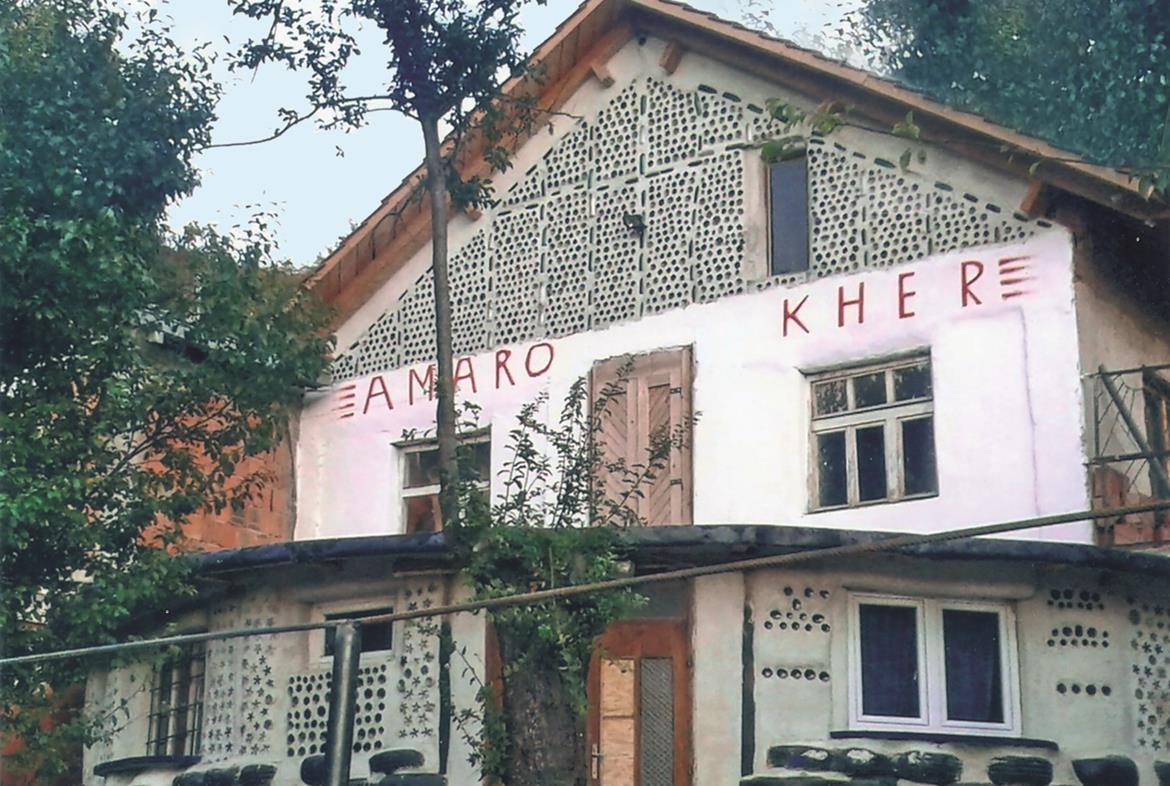 Amaro Kher-Gemeindehaus