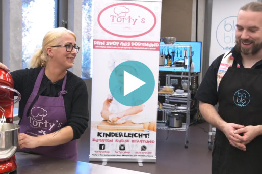 Küchenkarussell – Torty's Backzubehör Shop: Cupcakes backen — mit Aga (Aufz. v. 13.11.2018)